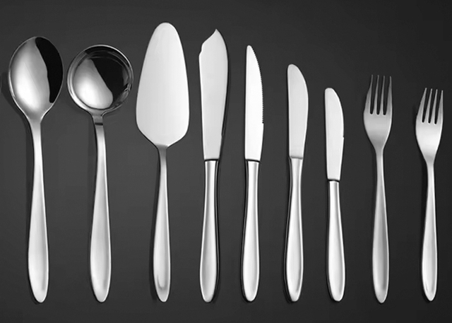 أدوات المطبخ