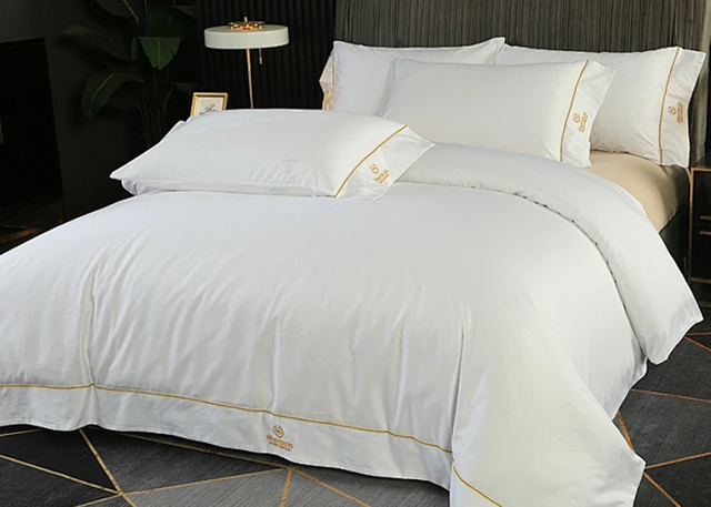 أغطية سرير الفندق